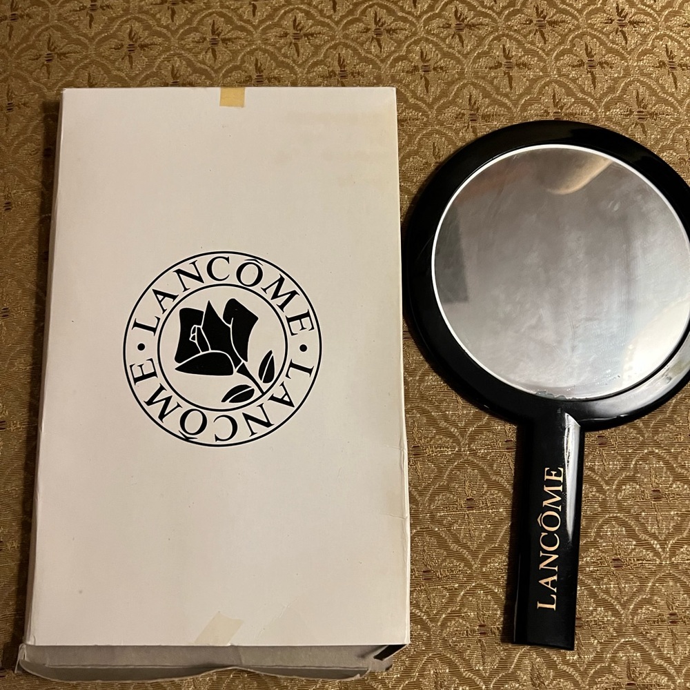 New Lancôme large hand held round mirror with handle